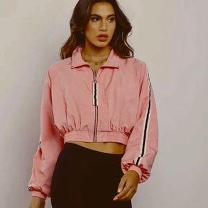 EUC Love Tree Wind Breaker Crop Full Zip Size Large